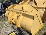 Used Komatsu Bucket,Back of used Bucket,Used Bucket in yard